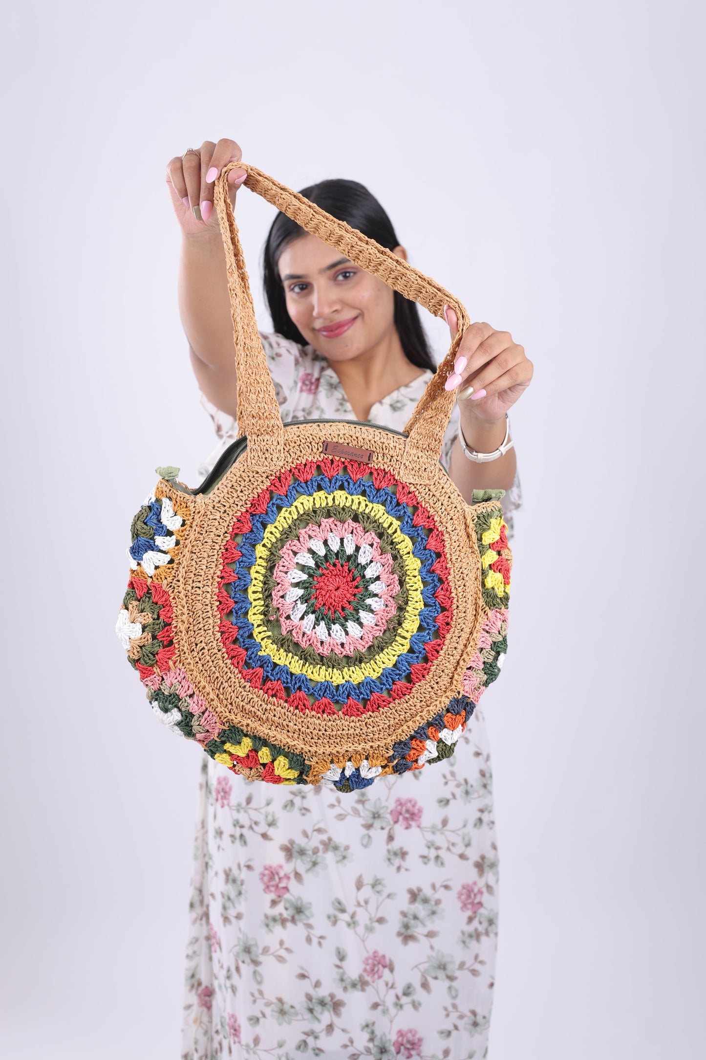 Raffia Round bag with Flower design Esperance
