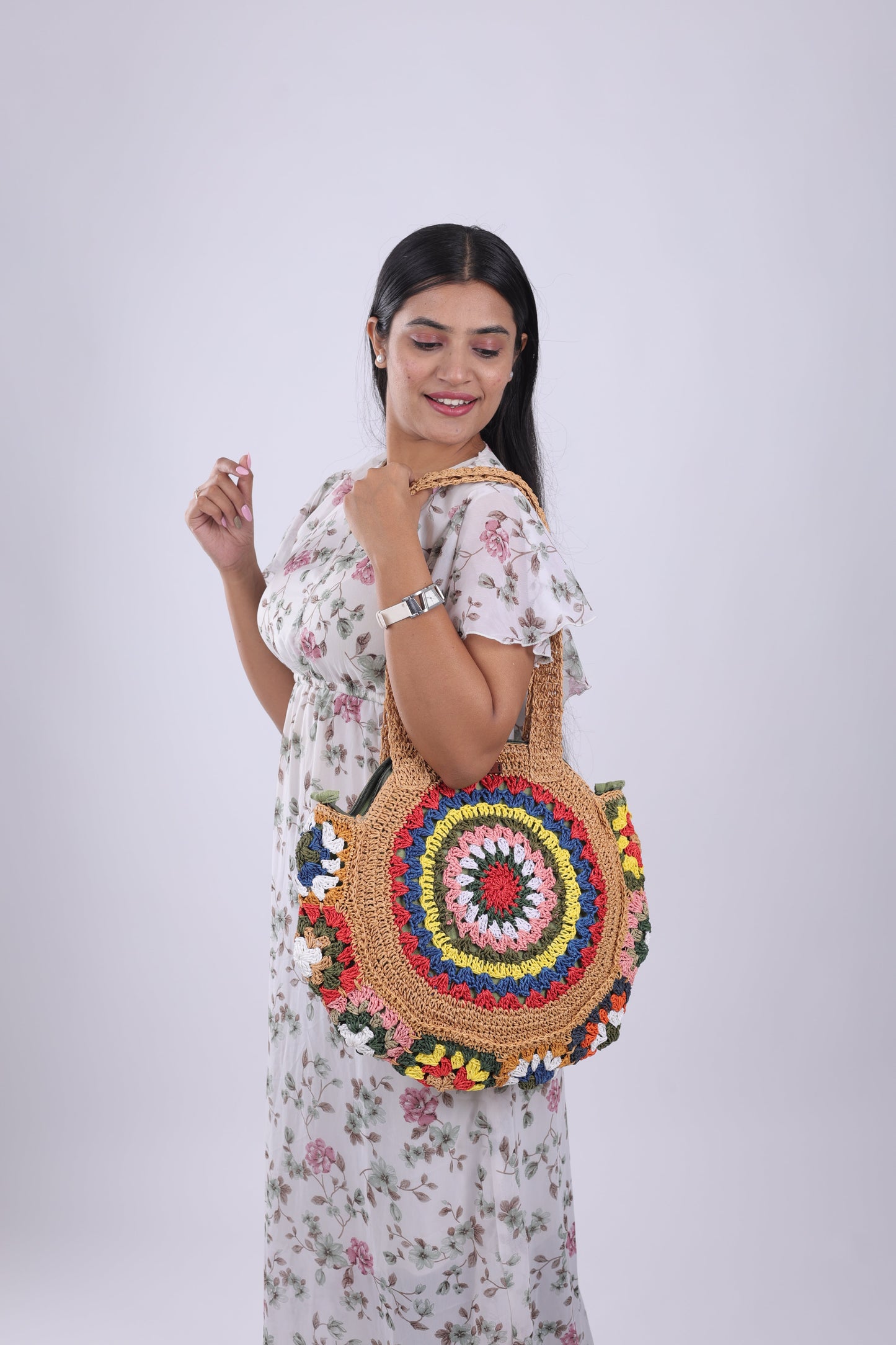 Raffia Round bag with Flower design Esperance