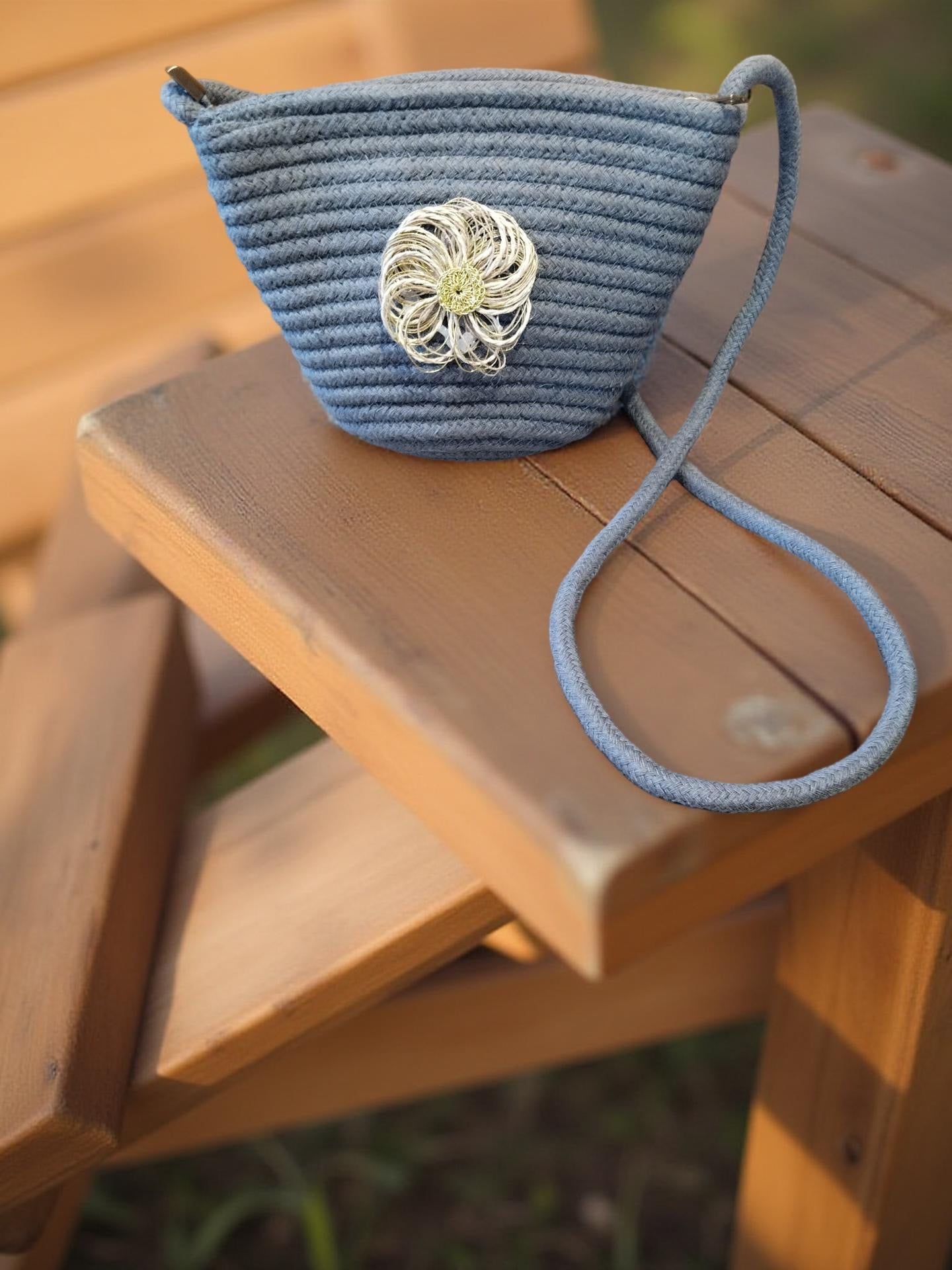 Straw sling bag Esperance