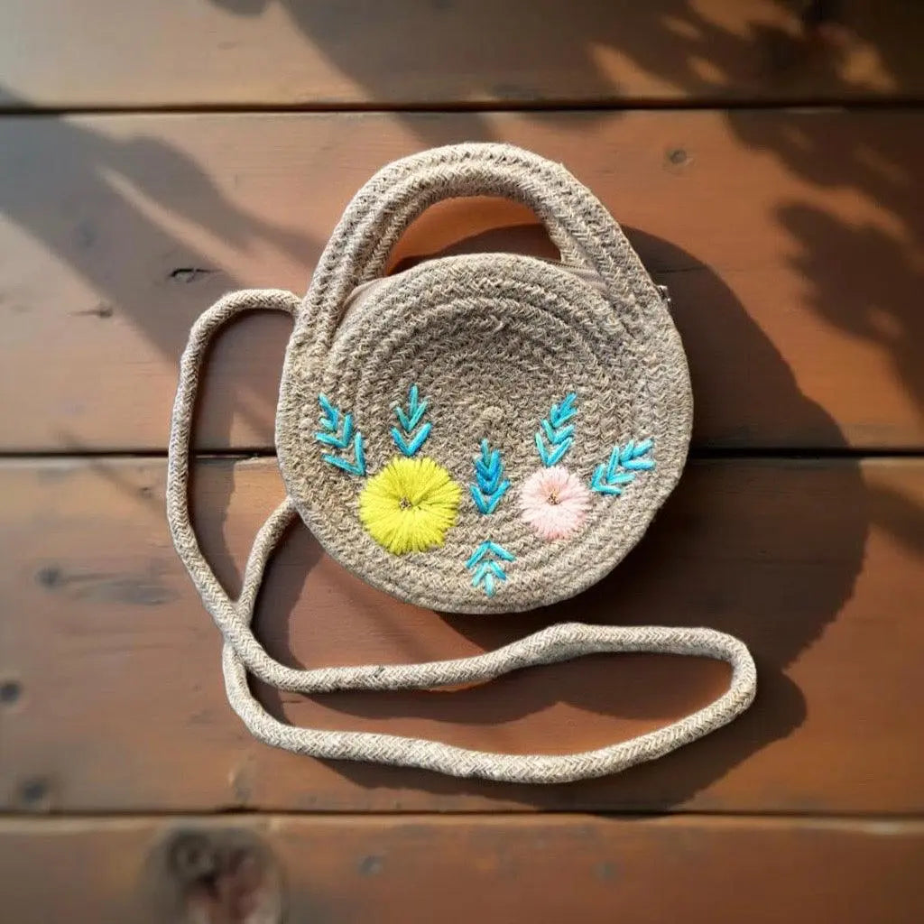 Straw bags with flower Esperance