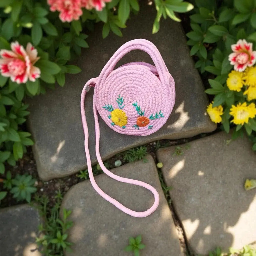 Straw bags with flower Esperance