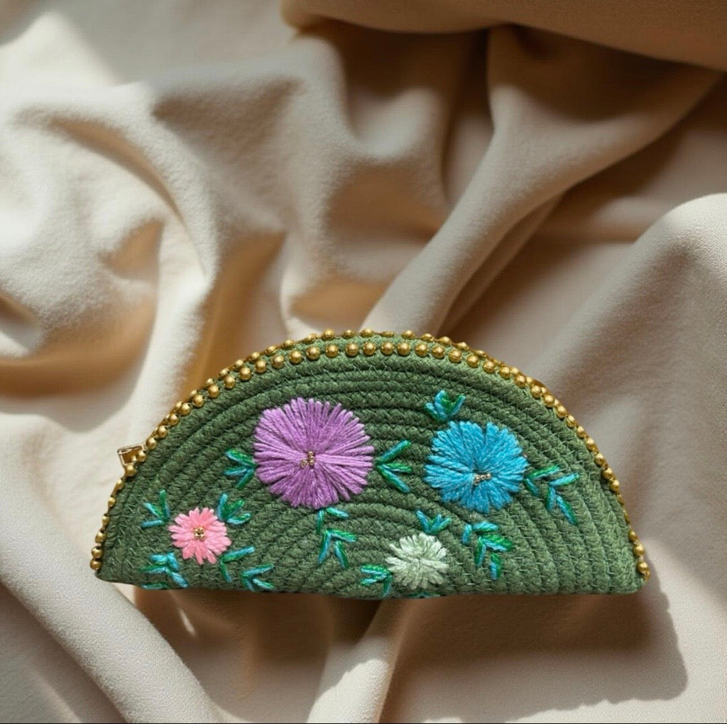 Green Ethnic Embroidered Clutch Esperance